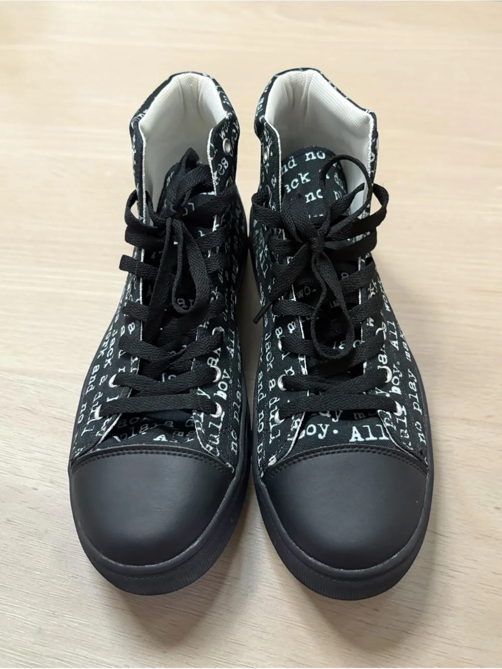 The Shining High Top Shoes Men’s 10.5 Midnight Monsters Society Gringe Halloween